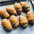 にこぱん☻'s cooksnap of when they made HBで☆ちょっとリッチな黒糖レーズンパン.