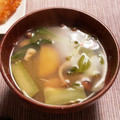 トモ２'s cooksnap of when they made さつまいもと小松菜の味噌汁.