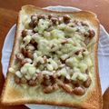 tomo_rico's cooksnap of when they made 納豆マヨチーズトースト.