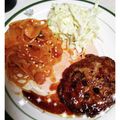 バキ子's cooksnap of when they made どっさり玉ねぎの照り焼きハンバーグ.