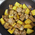 こりんママ8's cooksnap of when they made 簡単！鶏肉とさつま芋のうま炒め.