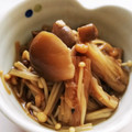 ちゃこ38914's cooksnap of when they made えのきとしめじの炒め煮♪.