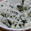 くまヴィッツ's cooksnap of when they made 簡単☆まぜまぜ給食のワカメご飯.