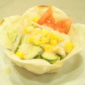 イエローバード's cooksnap of when they made 餃子の皮でサラダのお皿～全部食べれるよ♪.