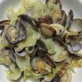 pucyipan's cooksnap of when they made スペイン産オリーブオイル♪あさりの酒蒸し.