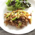 chi−ちゃん's cooksnap of when they made 夕飯の定番♡豚こまと長ネギのしょうが焼き.