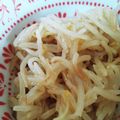 toynagi's cooksnap of when they made 韓国風グルメ☆もやしのナムル♪レンチン！.