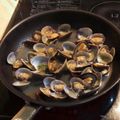 PAROSUKE's cooksnap of when they made 汁まで美味しい、アサリの酒蒸し.