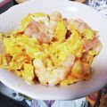 hozunyam's cooksnap of when they made ＊お家で簡単中華　海老と卵の炒め＊.