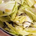 クックBA5C44☆'s cooksnap of when they made 春キャベツの塩昆布和え.