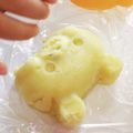 夕湖★'s cooksnap of when they made 離乳食後期＊レンジで簡単手づかみ蒸しパン.