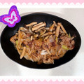 ☆hironon☆'s cooksnap of when they made 豚肉と白ネギ・しめじの味噌炒め.