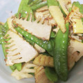 BETTYちゃん's cooksnap of when they made 筍とさやえんどうのバター醤油炒め.