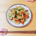 Newチヨコっと♪'s cooksnap of when they made カブとちくわのガリバタしょうゆ炒め.
