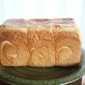 みるく茶's cooksnap of when they made ほんのり甘い♪豆乳食パン.