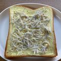お塩と砂糖's cooksnap of when they made 超簡単！しらすトースト.