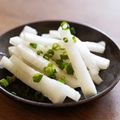 マカカヌ's cooksnap of when they made シャキシャキ♪大根のネギ塩ごまだれ.