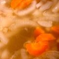 chiko♫'s cooksnap of when they made ランチにもう一品☆たまねぎコンソメスープ.