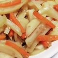 まぶたん's cooksnap of when they made ジャガイモと人参のきんぴら バター風味.