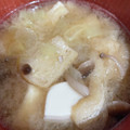 わたるんママ's cooksnap of when they made しめじ 油揚げ ねぎ 炒め 味噌汁 ♪.