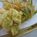 てーぶるすぷーん's cooksnap of when they made ゴーヤと人参のかき揚げ.