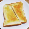 ＊なぁ＊'s cooksnap of when they made 朝食メープルシロップ✨甘塩っぱいトースト.