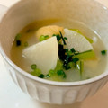 みなとのまんま's cooksnap of when they made 味噌汁　かぶと油揚げと長葱.