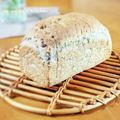 inyako's cooksnap of when they made 雑穀米&黒ゴマ活用全粒粉入り手捏ね食パン.