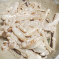 ヨシヨッシー's cooksnap of when they made えのきとちくわのマヨポン和え.