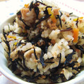 とっぽぎがおちゃん's cooksnap of when they made 中華スープで炊く！鮭とひじきの炊込みご飯.
