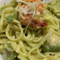 おさむーちょ's cooksnap of when they made アボカドとクリチの北海道♪パスタ.