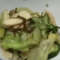 ☆ごはんできた☆'s cooksnap of when they made レタスときゅうりの塩昆布和え.