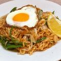 horseland's cooksnap of when they made サッポロ一番で！ミーゴレン.
