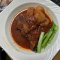 nobomari's cooksnap of when they made 豚肩ロース肉塊の赤ワイン＆赤味噌煮.