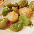 figaron311's cooksnap of when they made 旬のそら豆で薄皮まで美味しいアヒージョ.