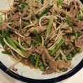花花里's cooksnap of when they made 豚肉とニンニクの芽のオイスターソース炒め.