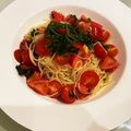ずぼら日常レシピ's cooksnap of when they made フルーツトマトだけのごちそう冷製パスタ.