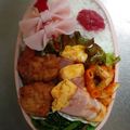 ドララママ's cooksnap of when they made お弁当おかず♥ダブルハムりぼん♥キャラ弁.