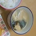 2児ママみきてぃ's cooksnap of when they made 油揚げと豆腐とわかめのお味噌汁☆.