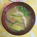 mmameco's cooksnap of when they made ズッキーニと舞茸のじゅわっとお味噌汁.