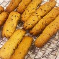 ハミング521's cooksnap of when they made 超簡単！黒ごま スティッククッキー.