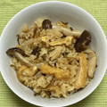 ほのぼのパグ's cooksnap of when they made たっぷりきのこと昆布佃煮の炊き込みご飯.