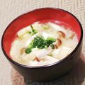 Dellaたん's cooksnap of when they made しめじと油揚げの味噌汁.