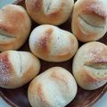 Red♪'s cooksnap of when they made パリっとしてふわっと丸パン.