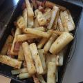 もぐもぐ（＾ν＾）'s cooksnap of when they made 子供が大好き♪長いものオイマヨ炒め.
