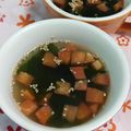 赤い電話's cooksnap of when they made トマトとワカメのヘルシースープ.