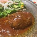 papikun's cooksnap of when they made 美味♪基本の手ごねハンバーグ.
