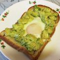 龍青空ママ's cooksnap of when they made アボカド明太とトロトロ卵のトースト.