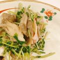 makiyuzu's cooksnap of when they made 豆苗と舞茸のにんにくバターベーコン炒め.