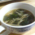 しっぽぅ's cooksnap of when they made ░もやし&わかめだけで、美味しいスープ░.